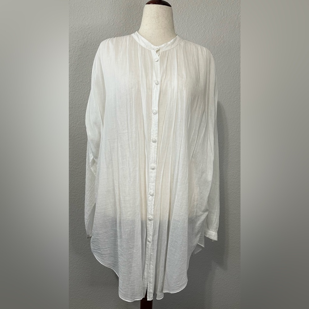 Skin White Sheer Cotton Tunic Cover Up.
Size 3/L